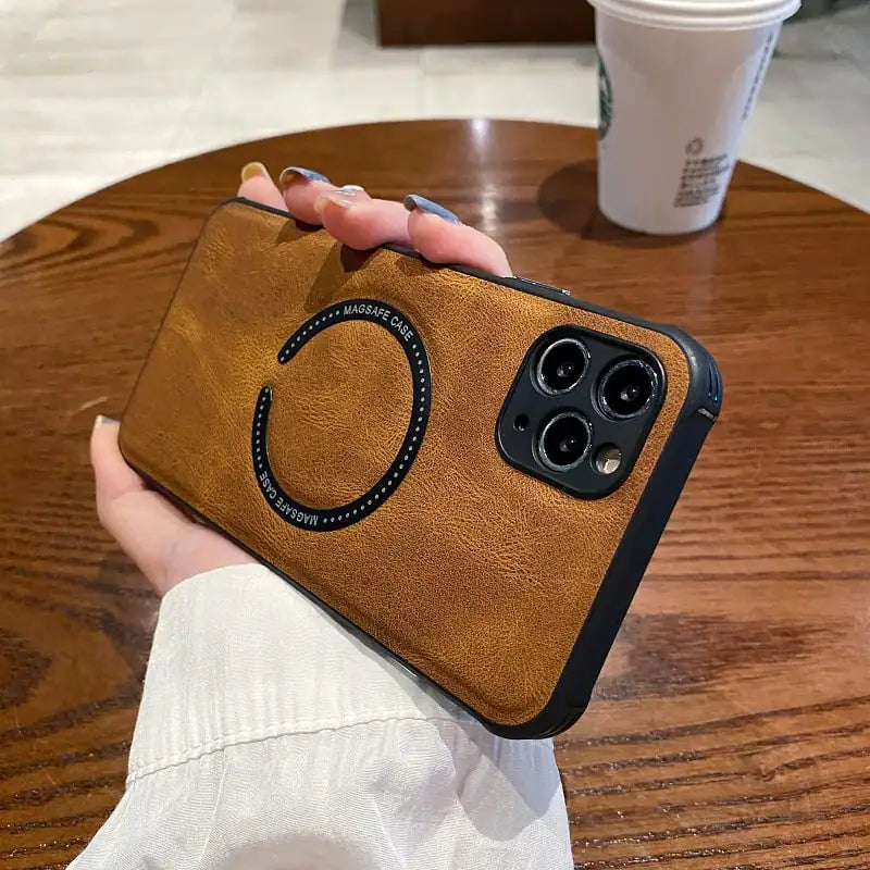 Professional Magnetic Charging Case